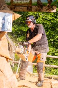 swiss_carving_open_1716_04